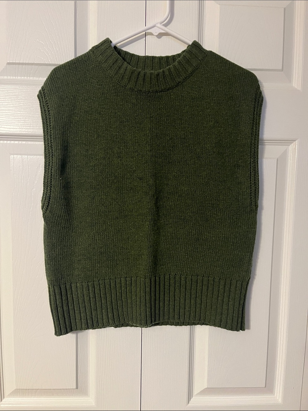 Mod Ref Olive Green Knit Crewneck Sweater Vest MOD REF medium